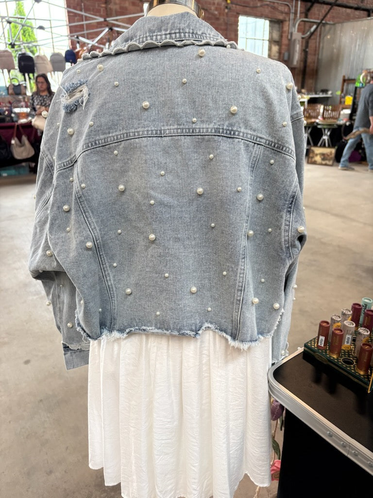 Denim Scallop Detailed Pearl Embellished Jacket