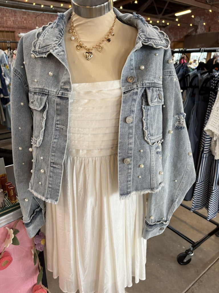 Denim Scallop Detailed Pearl Embellished Jacket