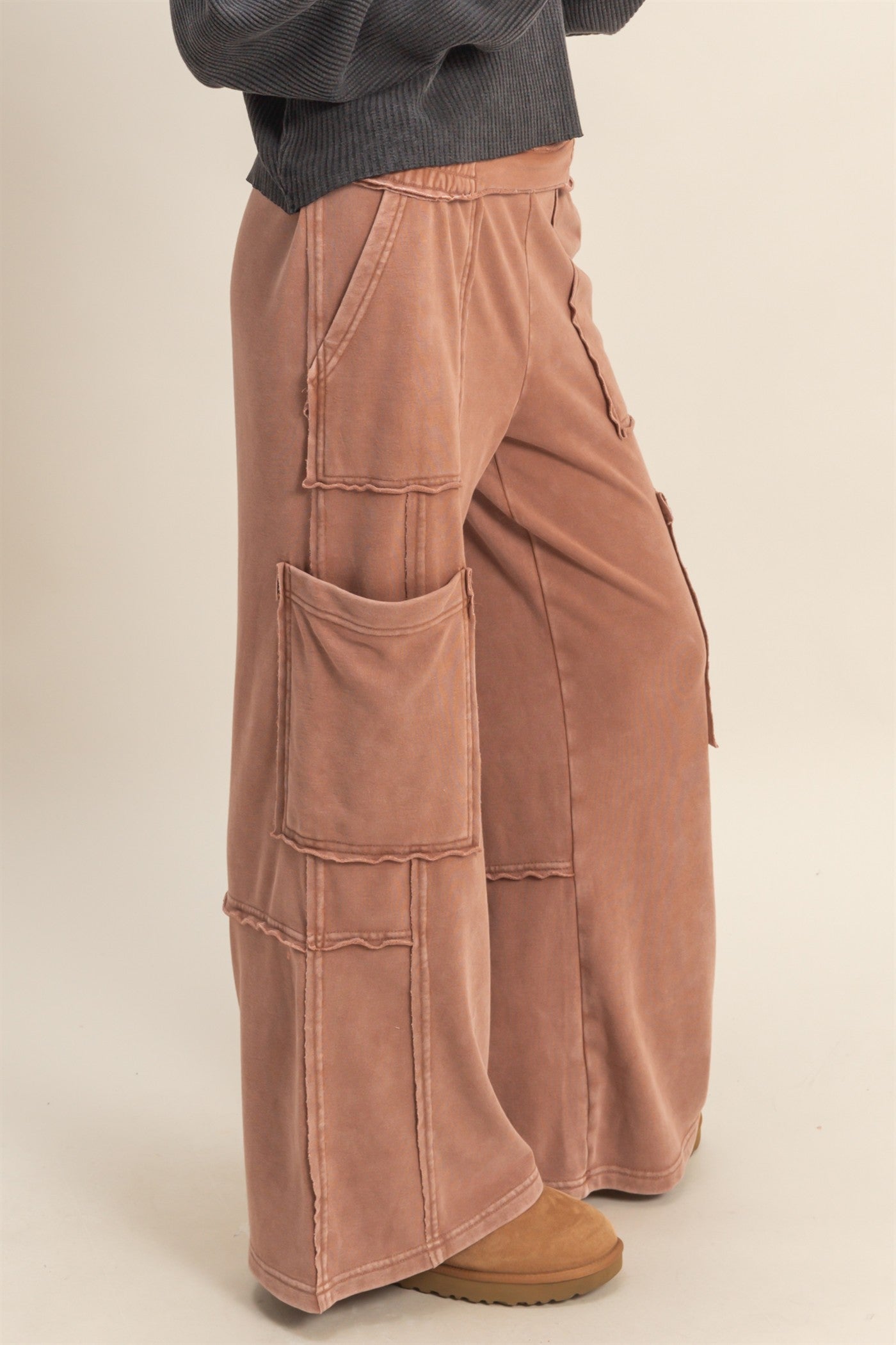 Mineral Washed Oversized Utility Sweatpants Chestnut