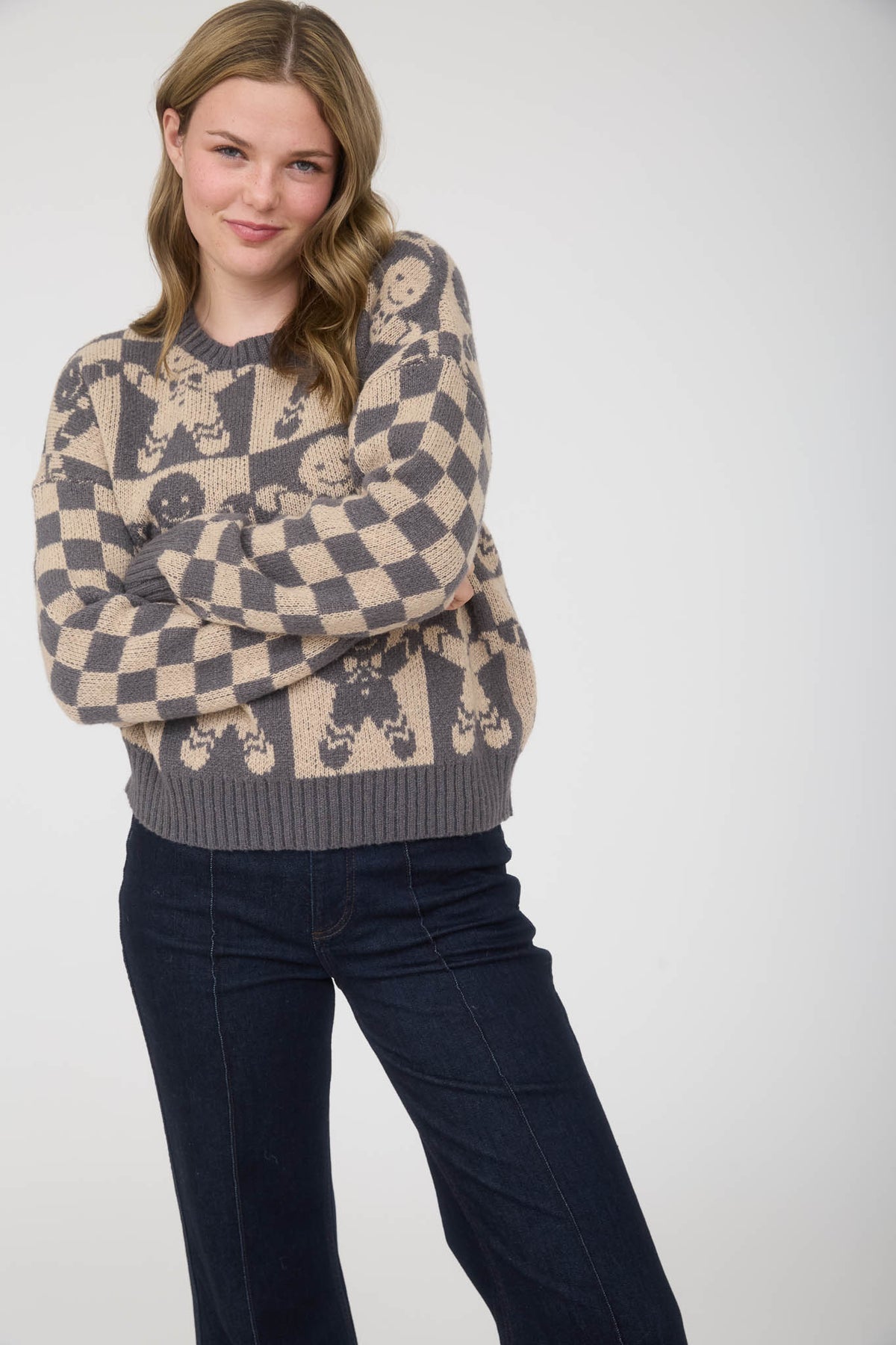 Gingerbread Checkered Sweater Grey