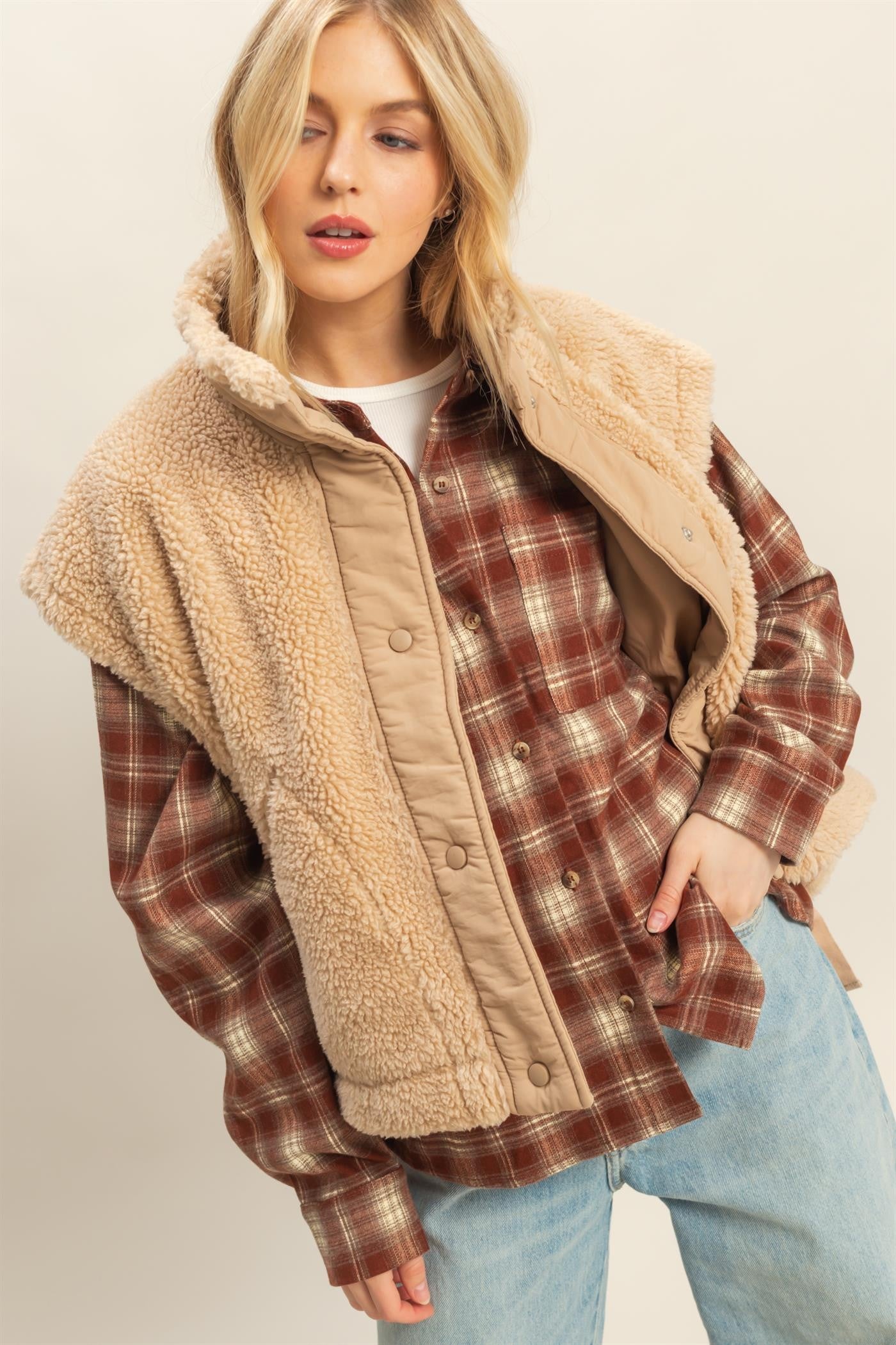 The Harper Cozy Sherpa Vest Beige