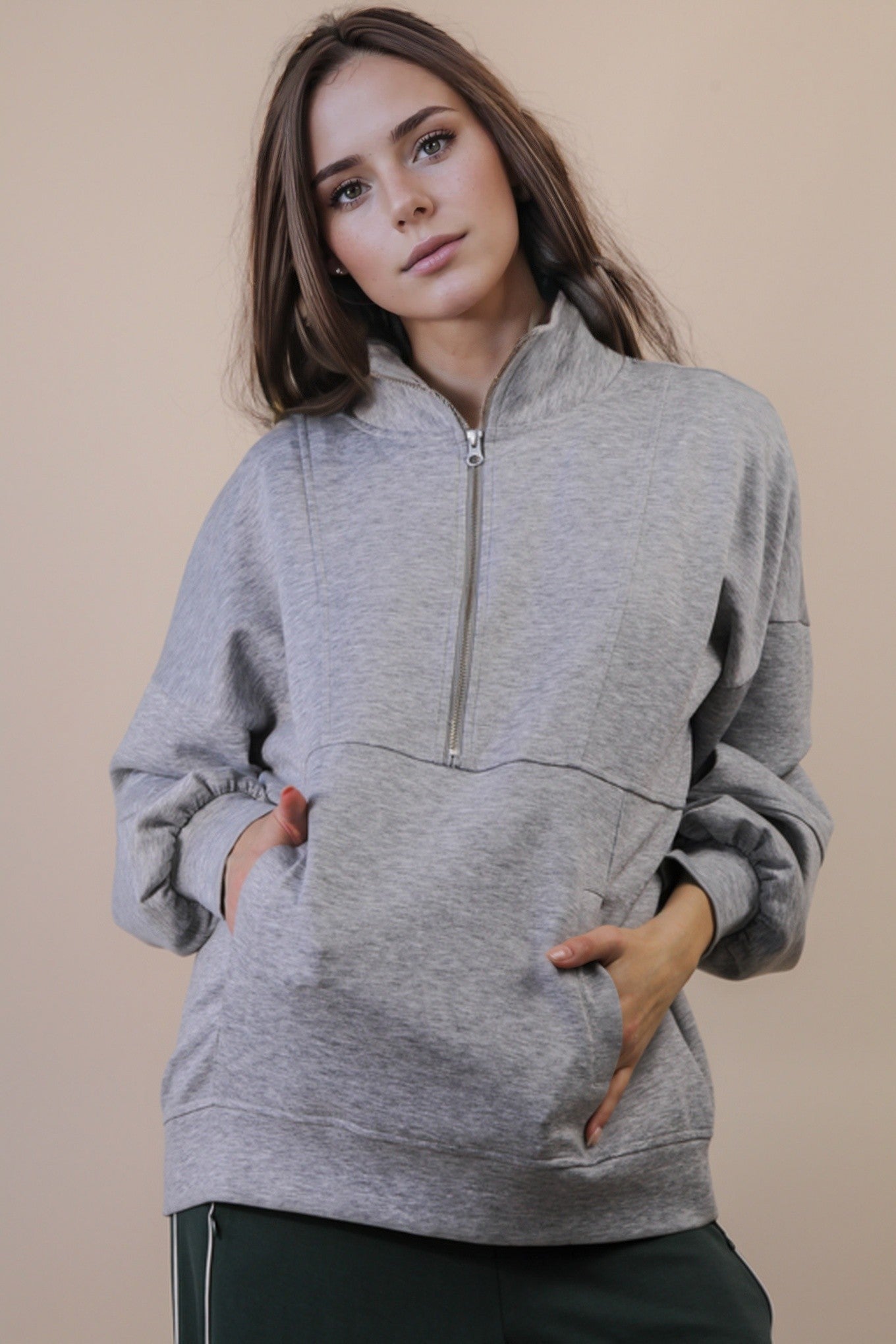 Zip & Chill Top H Gray
