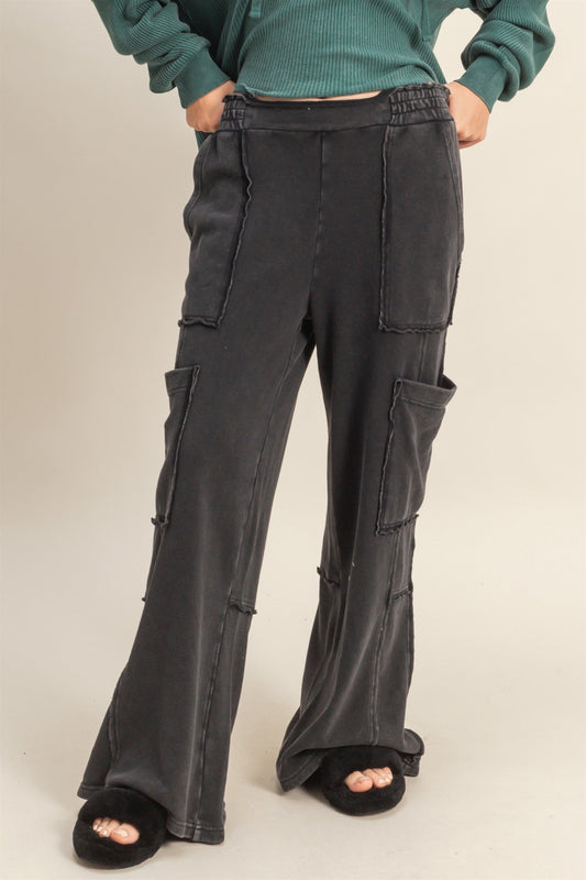 Mineral Washed Oversized Cargo Pants Black